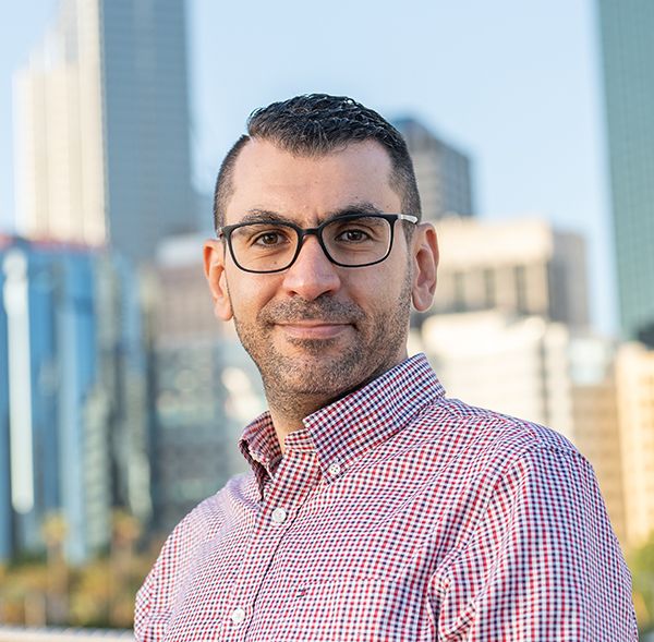 Mo Zaatar - Director